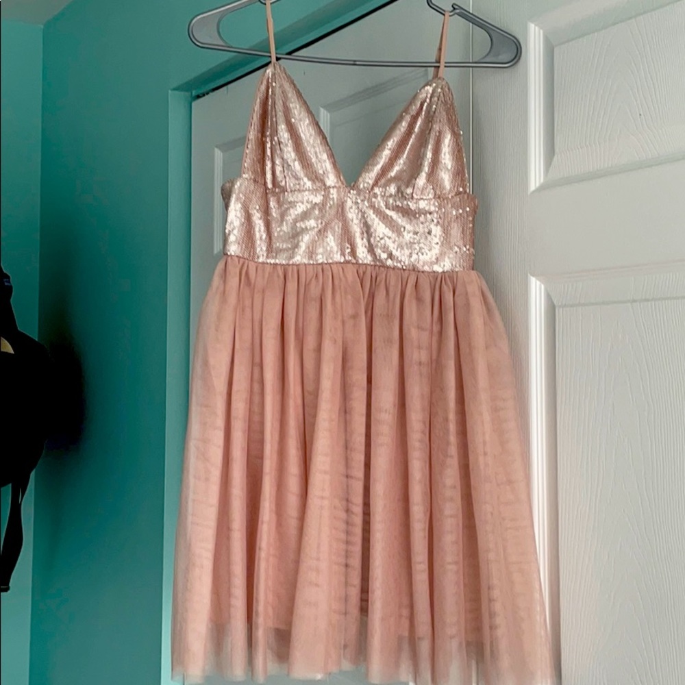 Forever 21 Short Sequin Tulle Dress